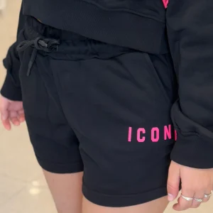 ICON - Short nero con logo fucsia donna
