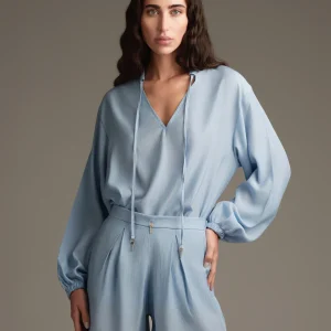 Camicia cotone goffrato celeste con laccetti