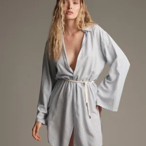 Abito camicia a righe con cintura in corda