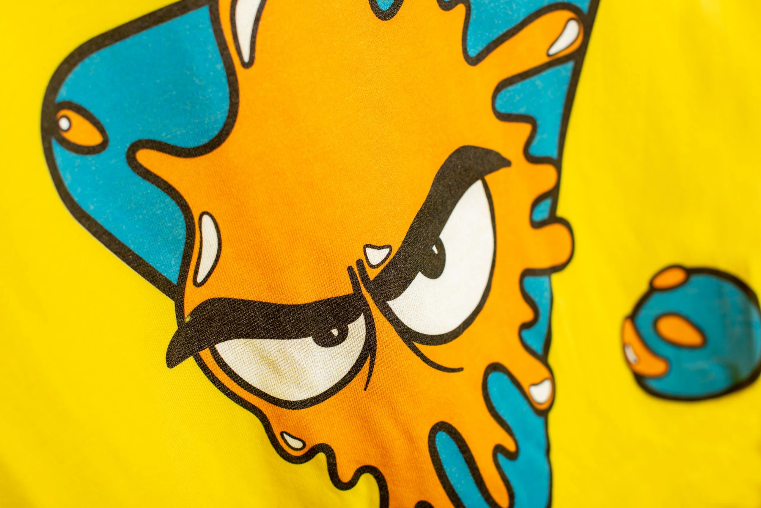 T-Shirt VALVOLA stampa grafica giallo - immagine 5