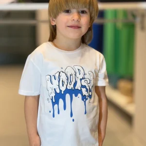 NEVER TOO - T-shirt bianca con stampa bambino