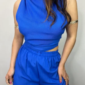 COORDINATO FIOCCO SULLA SCHIENA