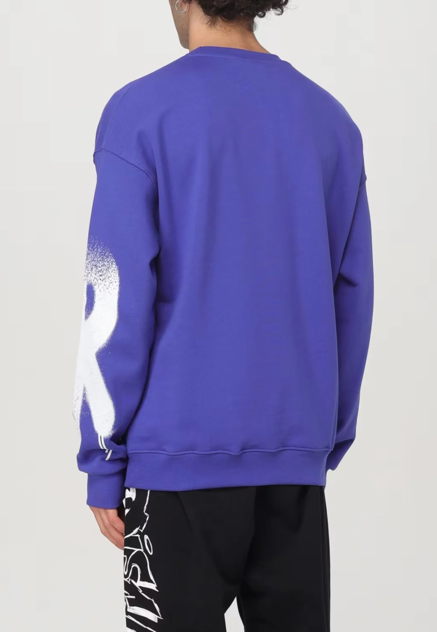 Felpa DISCLAIMER con stampa logo spray viola - immagine 3