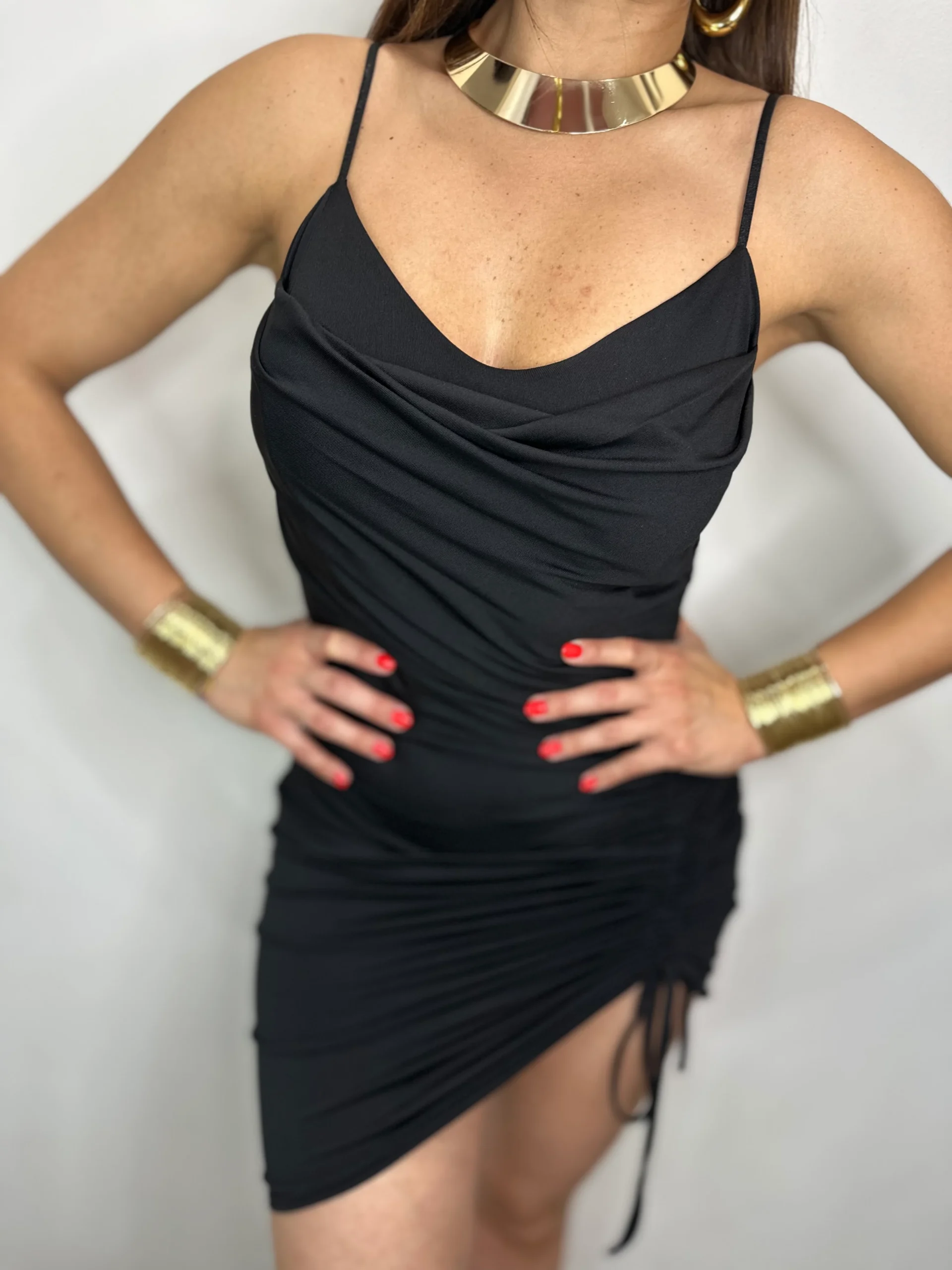 ABITO ARRICCIATO - immagine 8