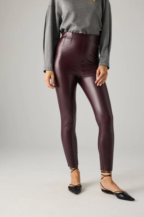 Pantaloni termici effetto pelle colore bordeaux - immagine 5