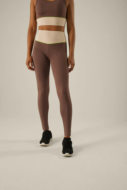 Leggings sportivi marroni con tasca interna, effetto pancia piatta - immagine 2
