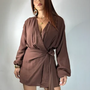 ABITO CIOCCOLATO A PORTAFOGLIO