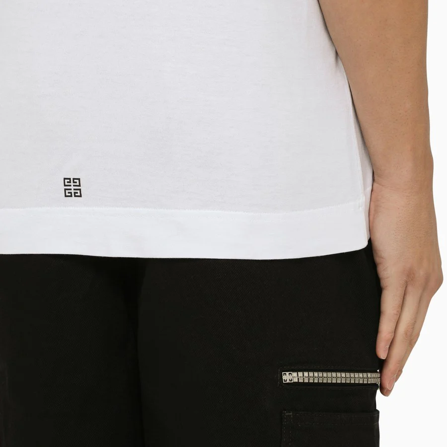 T-shirt GIVENCHY logo reverse bianca - immagine 4