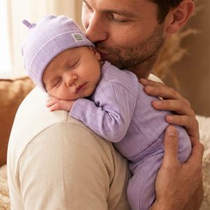 Completo 3 pezzi ghettina giacchino incrociato e cappellino in 100% cotone a costine neonato