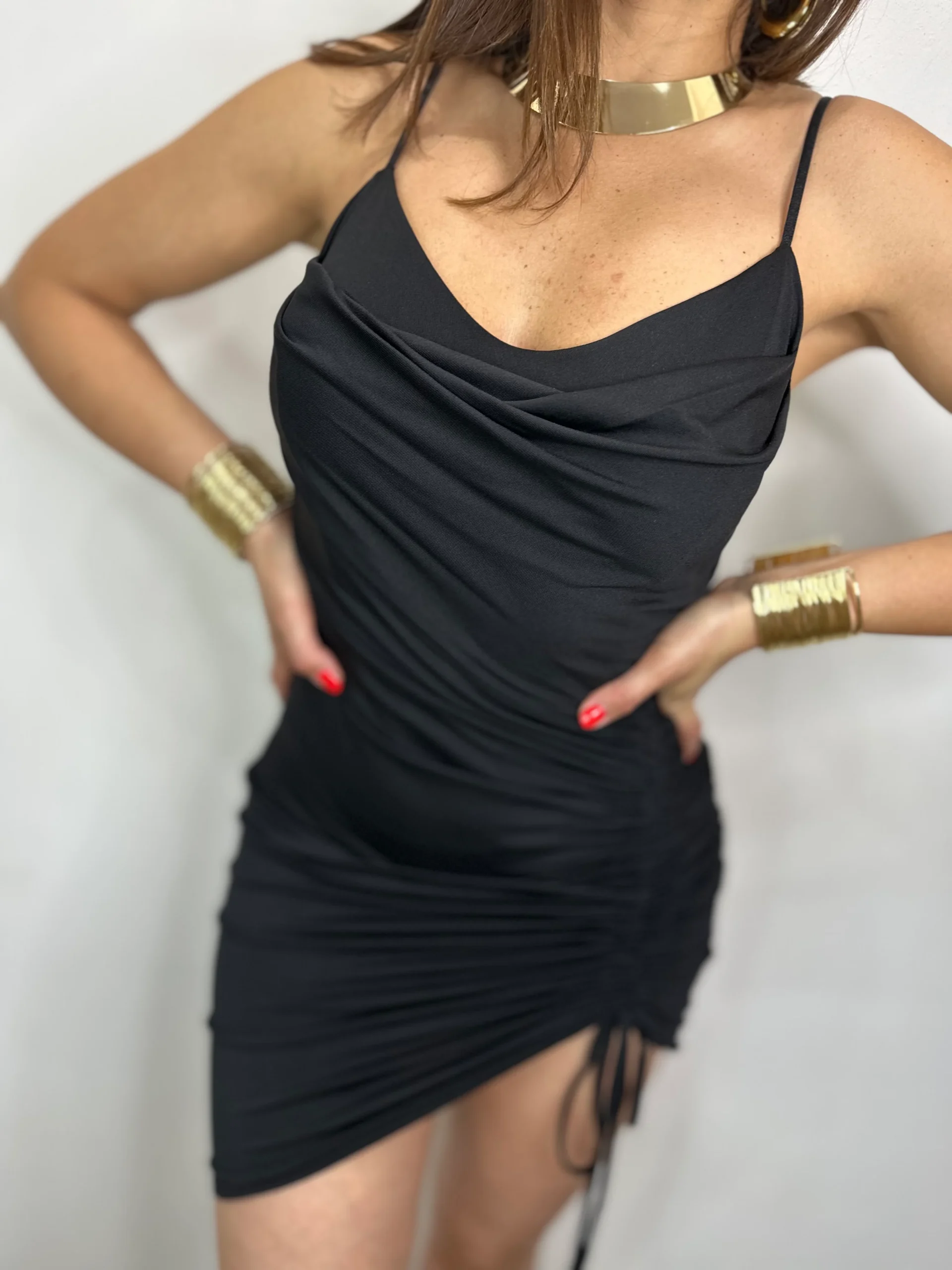 ABITO ARRICCIATO - immagine 3