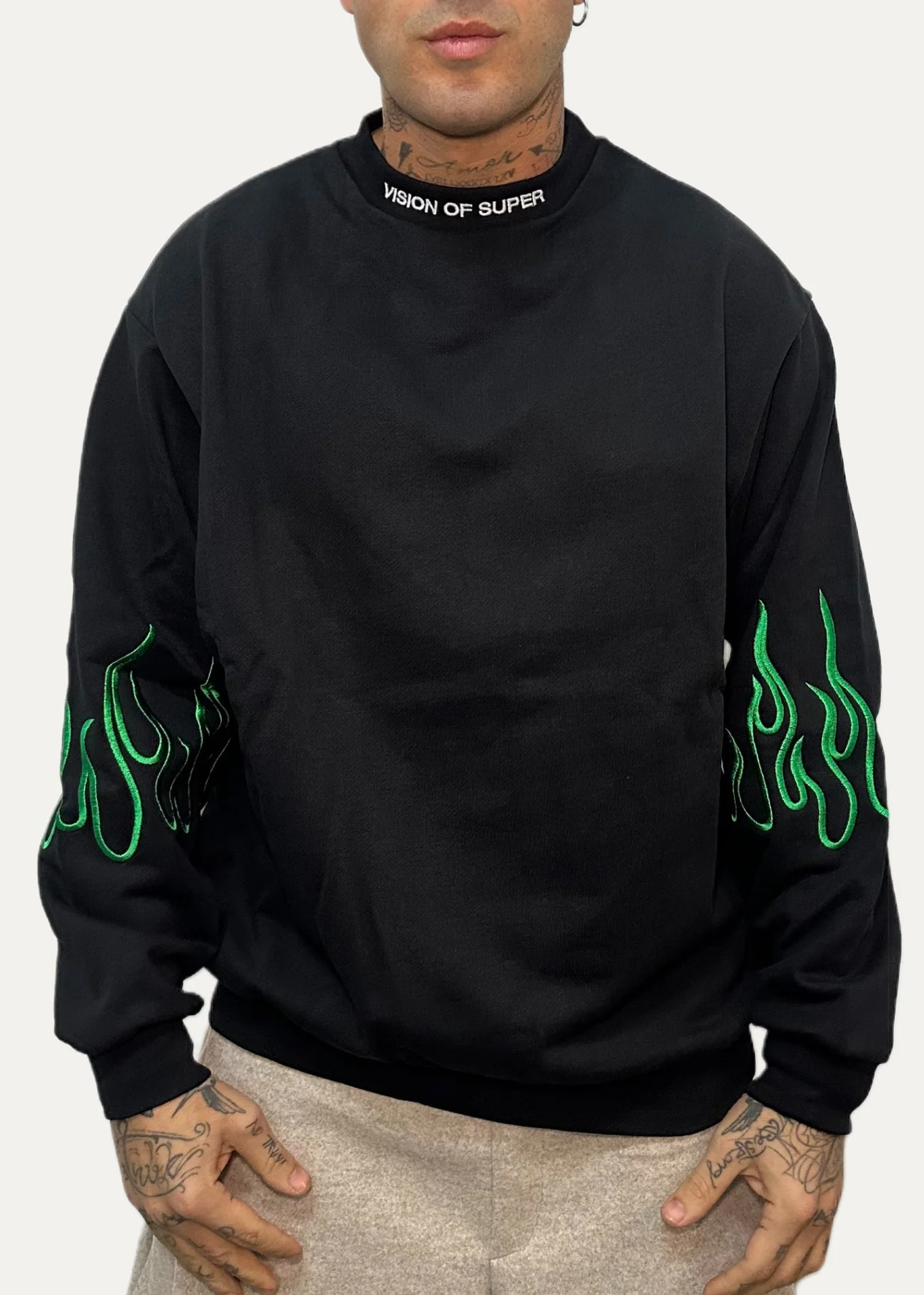 Felpa VISION OF SUPER nera con fiamme verdi ricamate - immagine 4
