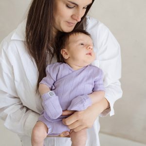 Muffole per neonato in 100% cotone a costine traforato