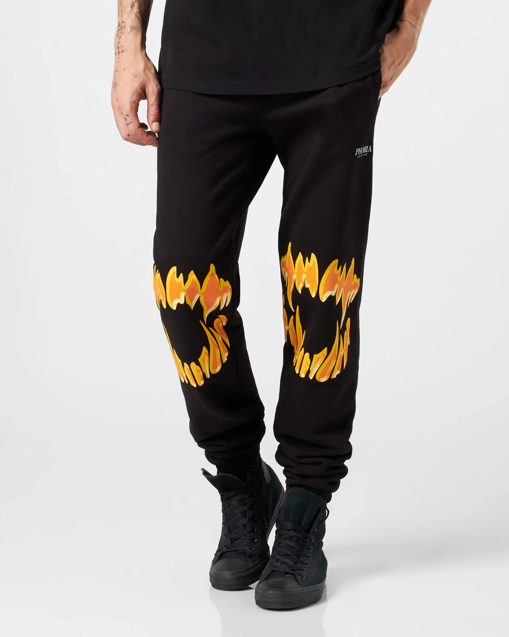 Completo tuta PHOBIA felpa girocollo + pantalone stampa bocca nero arancio - immagine 8
