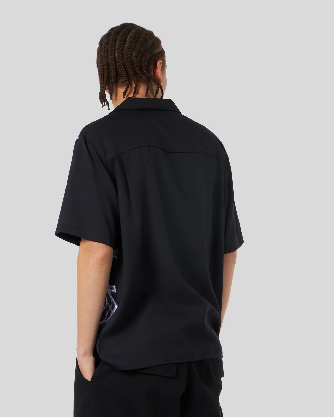 Completo estivo PHOBIA camicia + bermuda nero stampa laterale fulmini viola - immagine 5