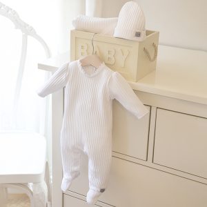 Tutina in costina per neonati con pizzo