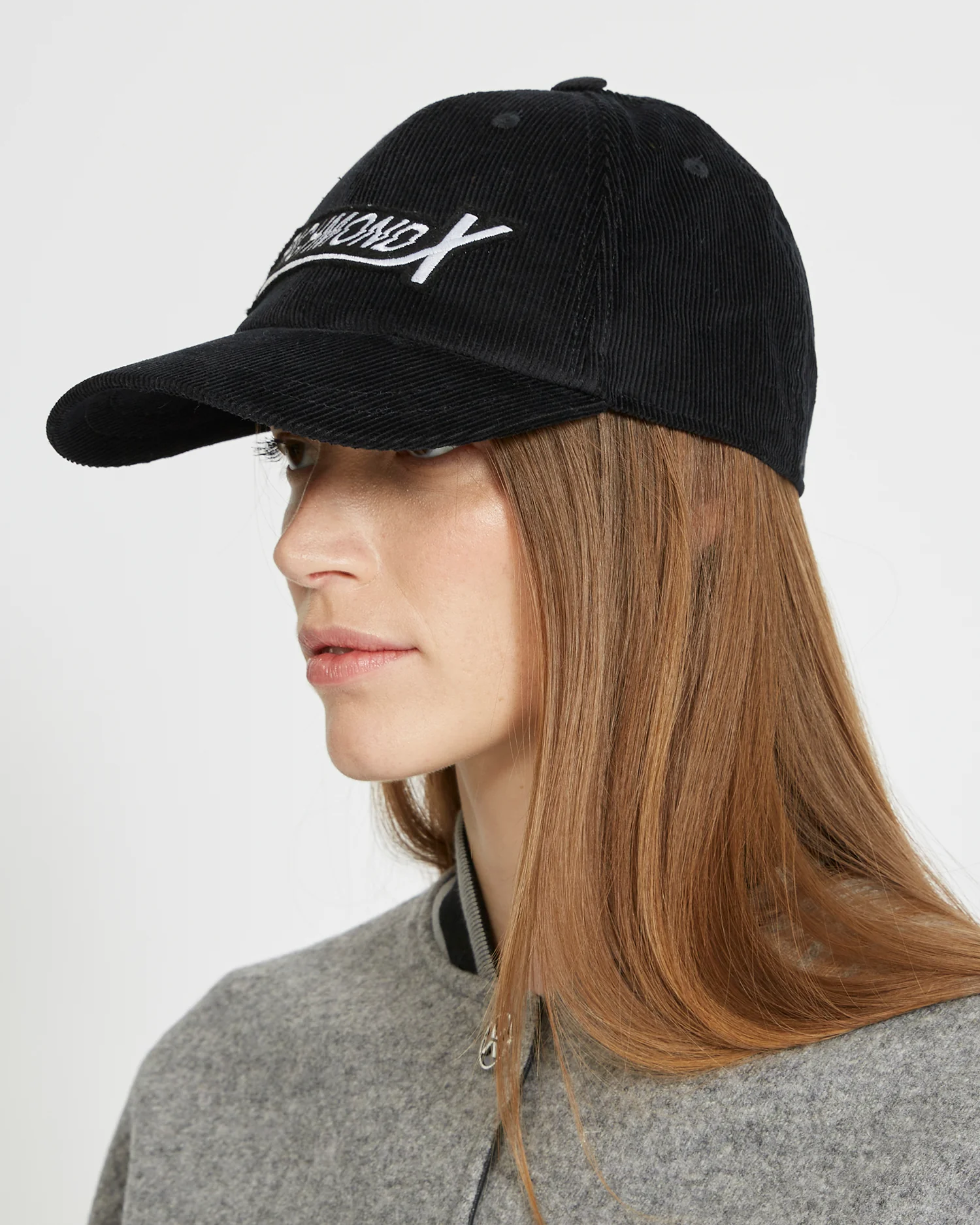 Cappello visiera RICHMOND X in velluto logo ricamato nero - immagine 4
