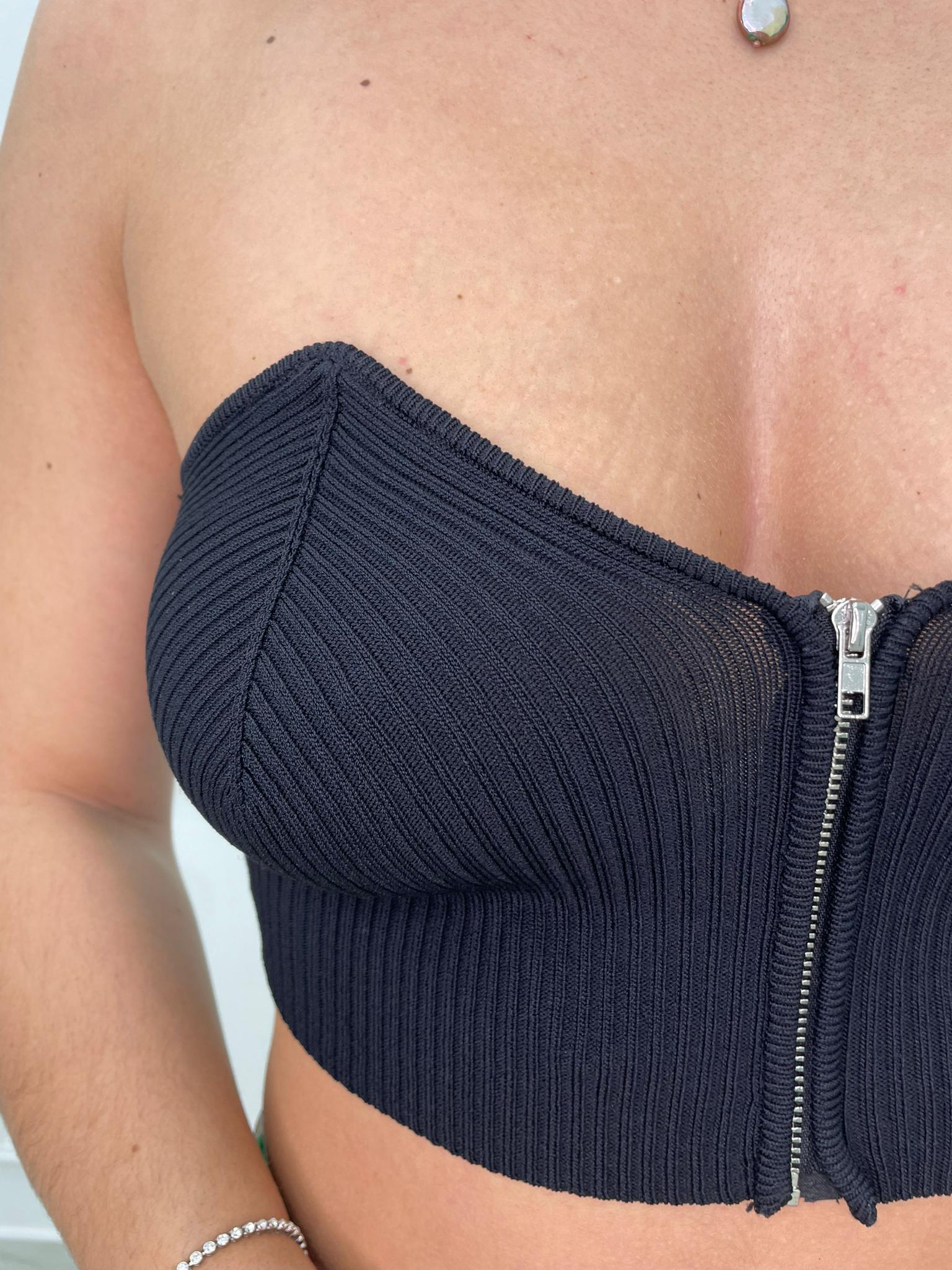 Top a costine con zip - immagine 7