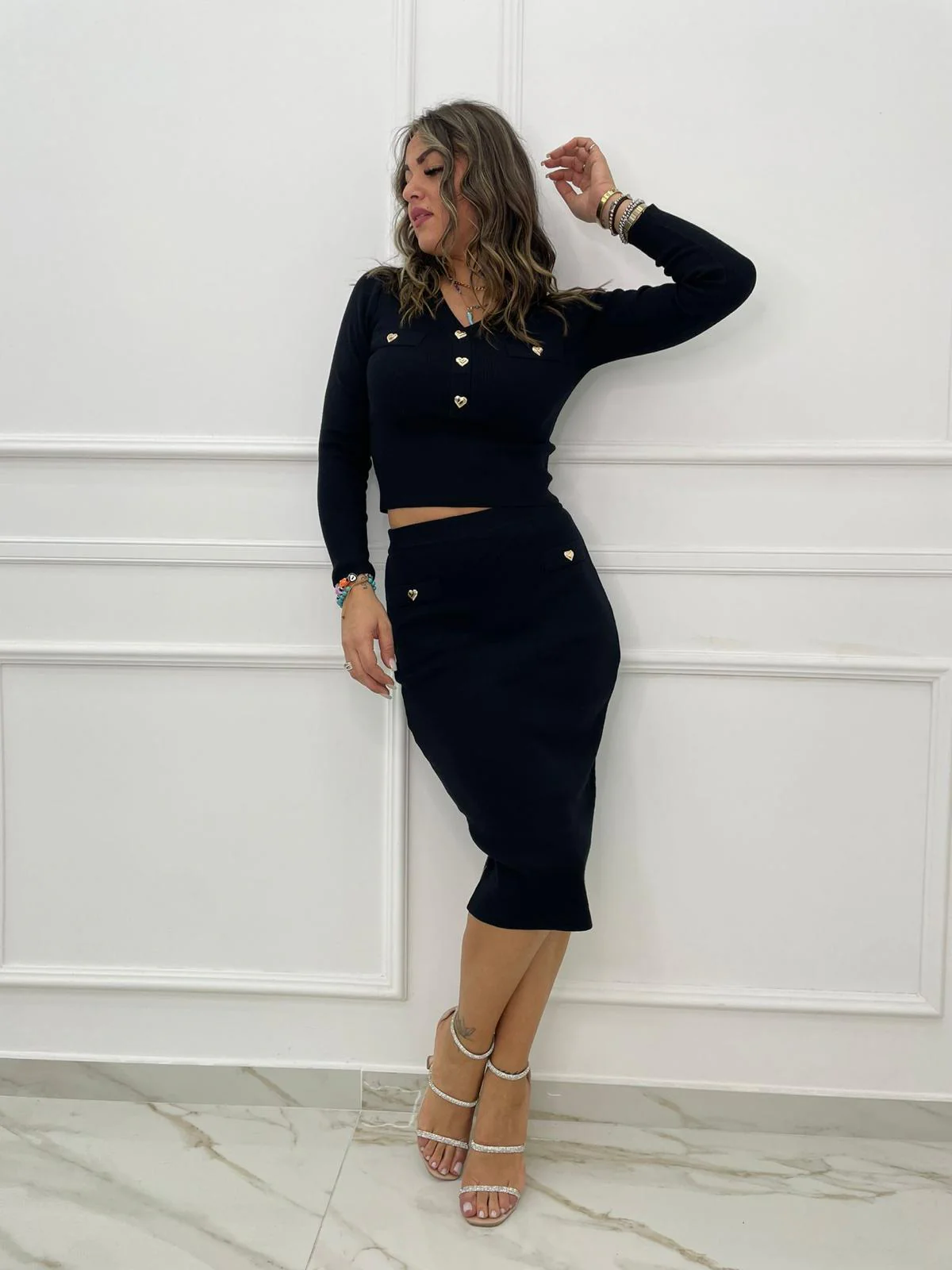Coordinato 2 pezzi con longuette e bottoni a cuore - immagine 8