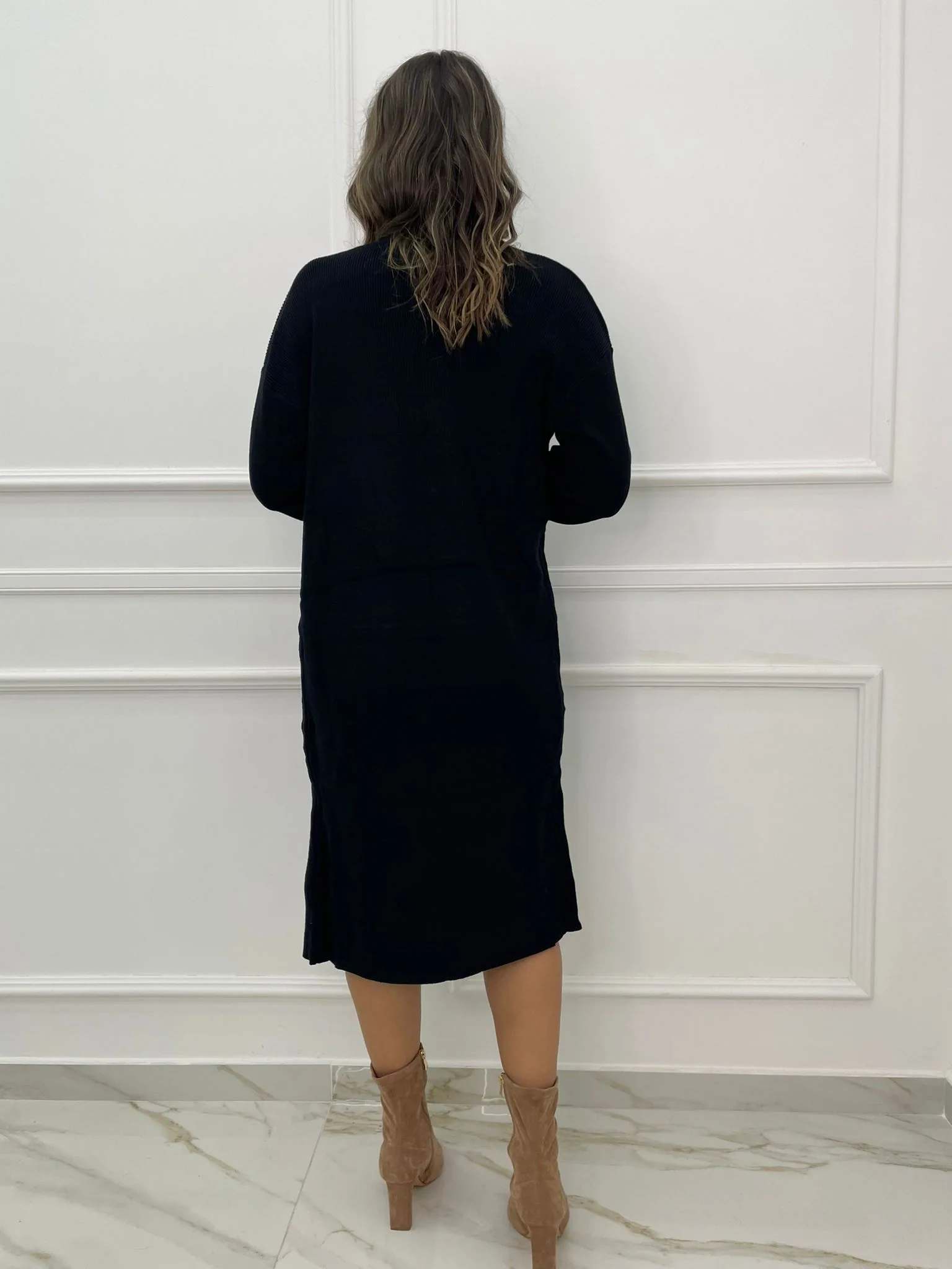 Coordinato 3 pezzi con mini gonna e cardigan lungo - immagine 6