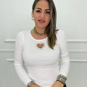 Maglia tinta unita con cuore swarovski