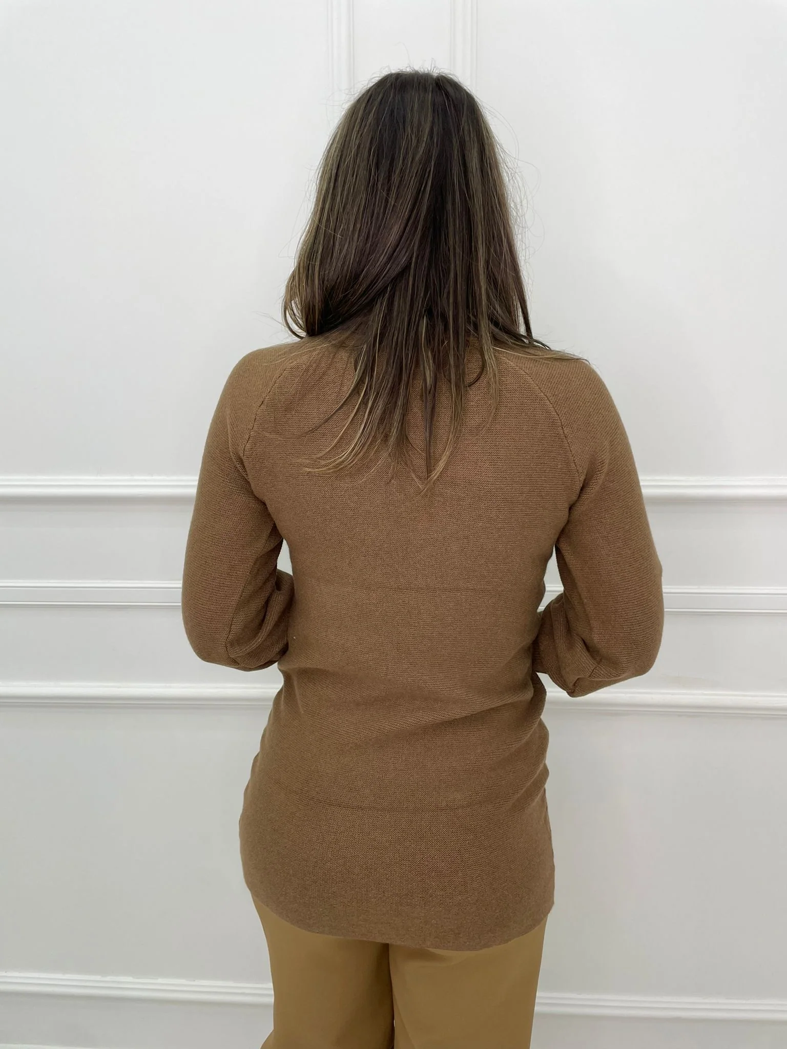 Maglione over collo alto tinta unita - immagine 3