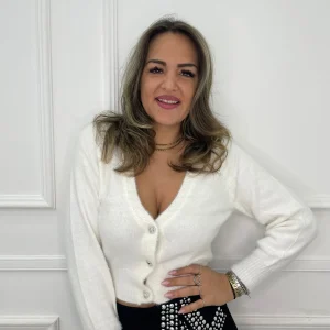 Cardigan in pelo con bottoni cuore swarovski