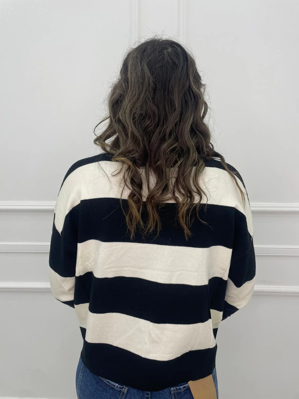 Maglione over a righe colorate - immagine 6