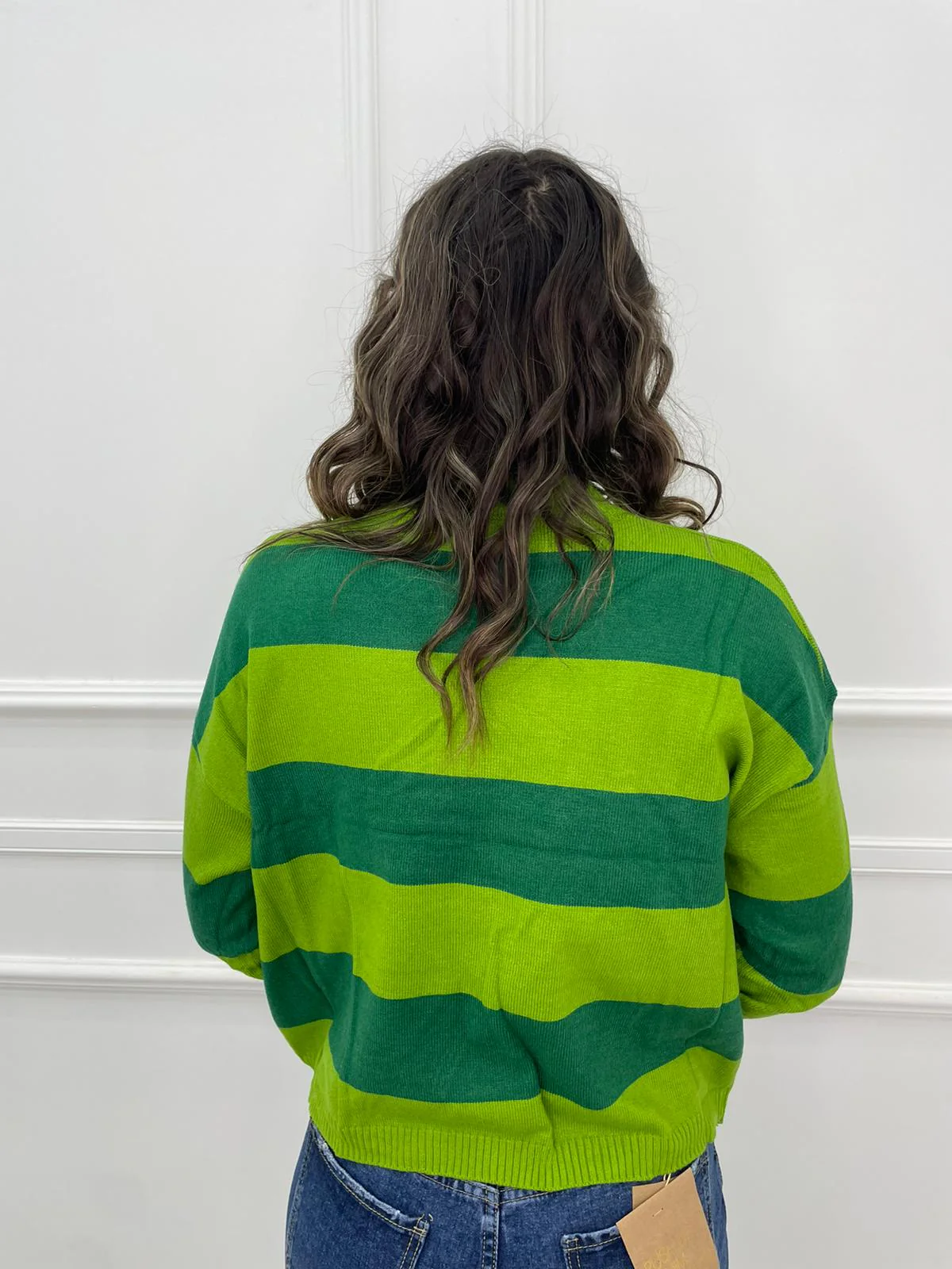 Maglione over a righe colorate - immagine 3