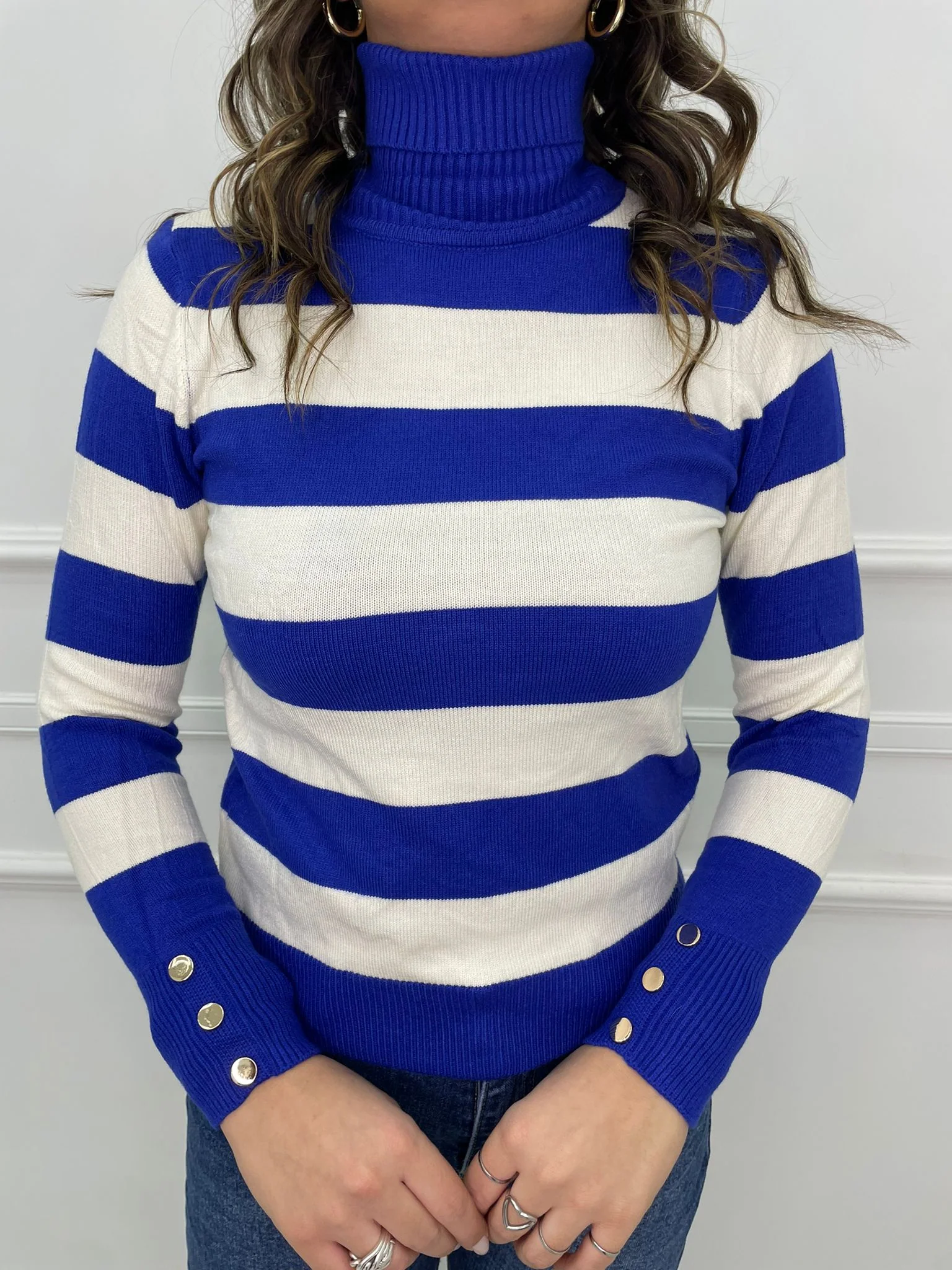 Maglione collo alto a righe colorate - immagine 5