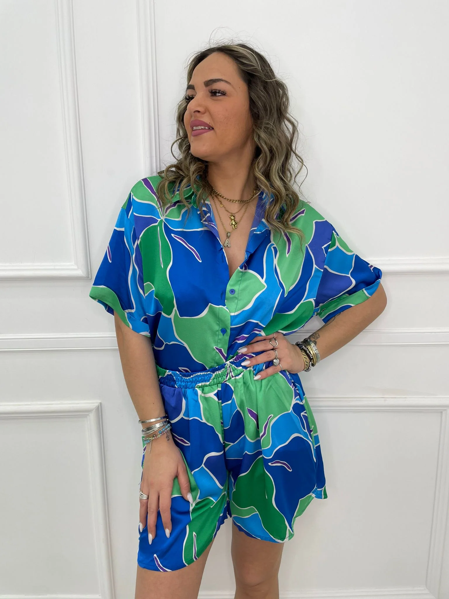 Coordinato 2 pezzi floreale con shorts effetto seta - immagine 8