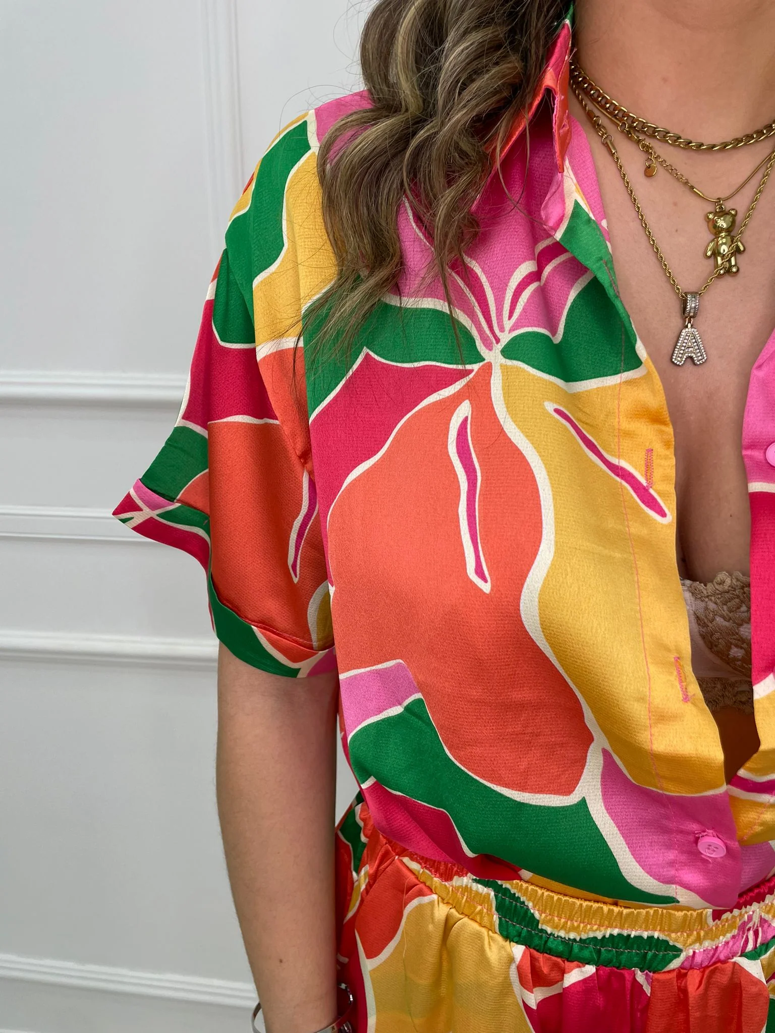 Coordinato 2 pezzi floreale con shorts effetto seta - immagine 4