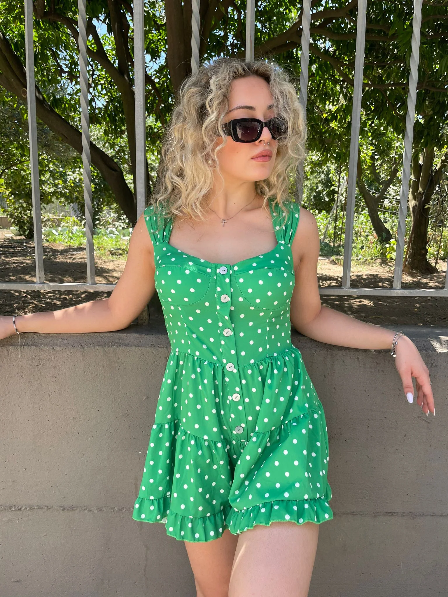 Tutina fantasia pois con balze - immagine 8