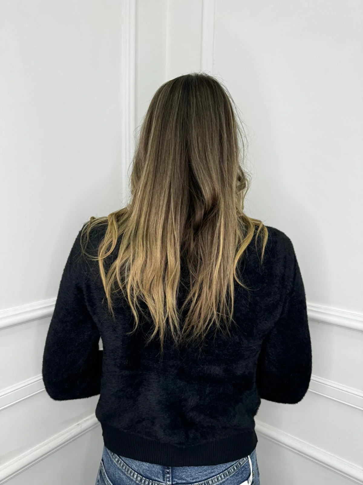 Cardigan in pelo scollo a V tinta unita - immagine 9