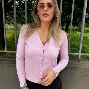 Cardigan laminato con bottoni gioiello