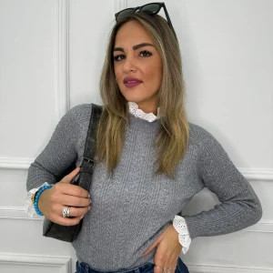 Maglione trama treccia con collo in merletto