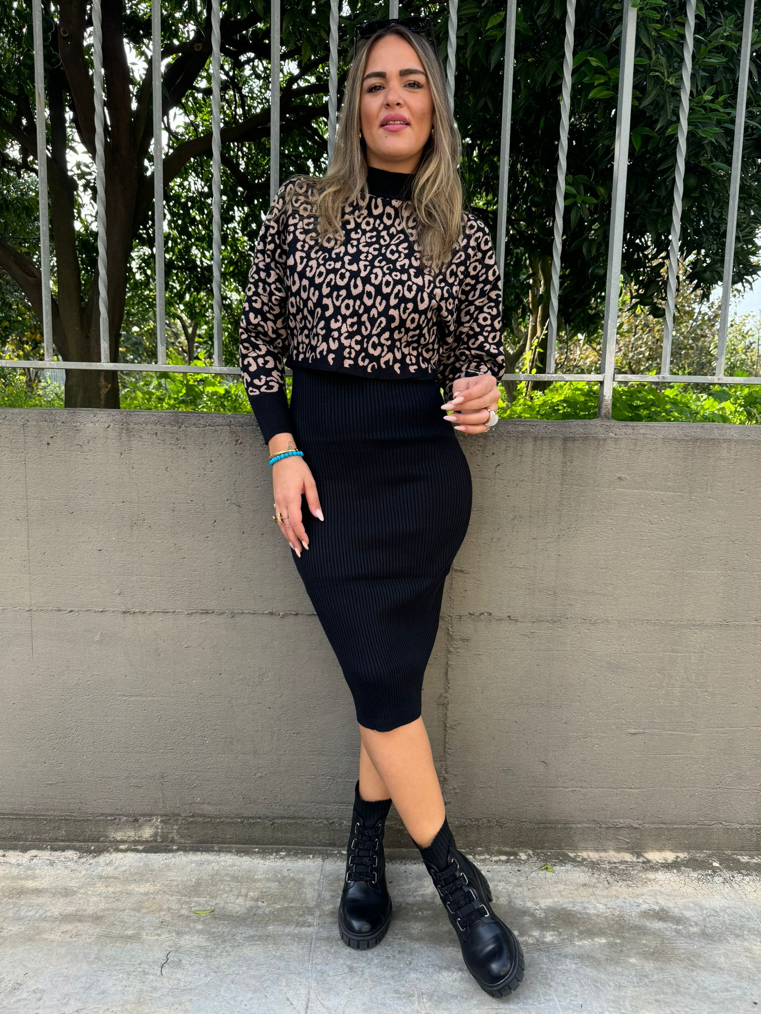 Coordinato 2 pezzi con vestito e maglia animalier - immagine 2