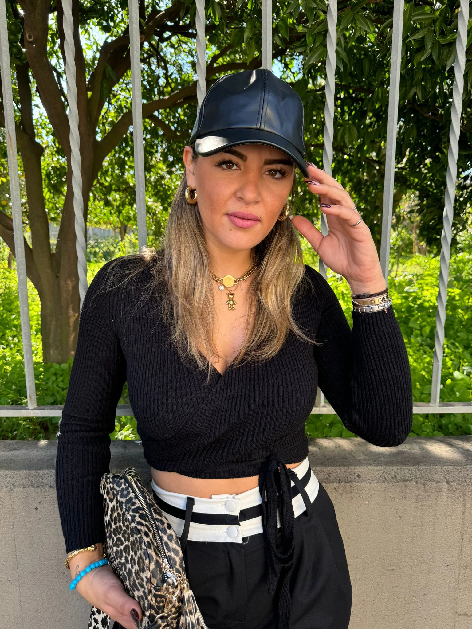 Cardigan incrocio in simil lana - immagine 8