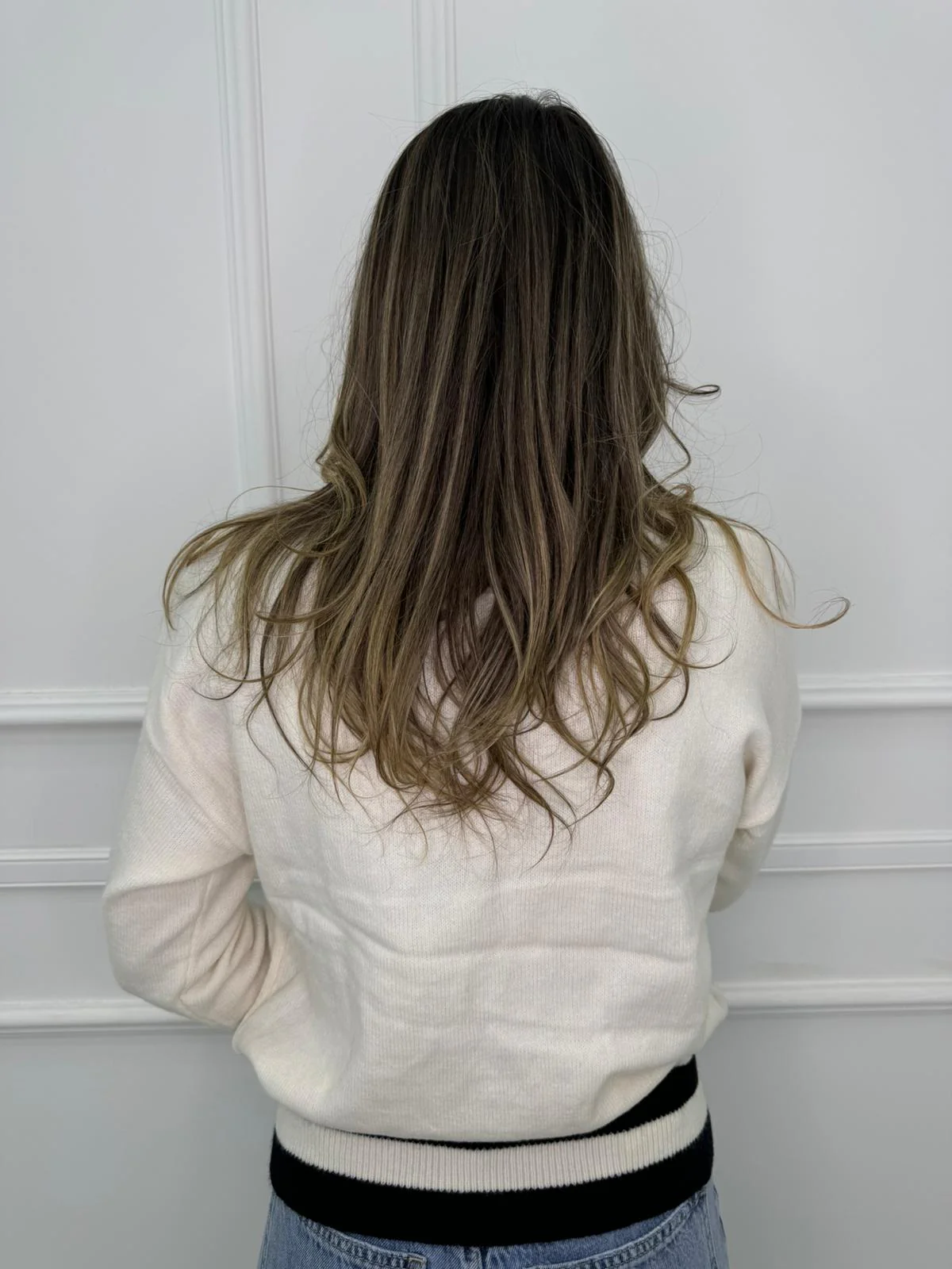 Maglione New York con scollo a V - immagine 7