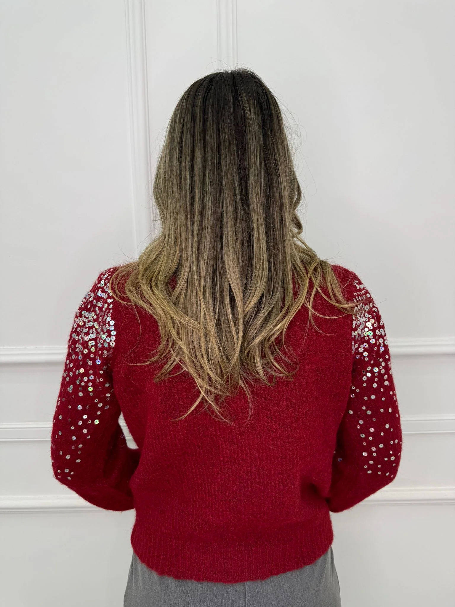 Maglione mezzo collo con parte superiore in paillettes - immagine 7