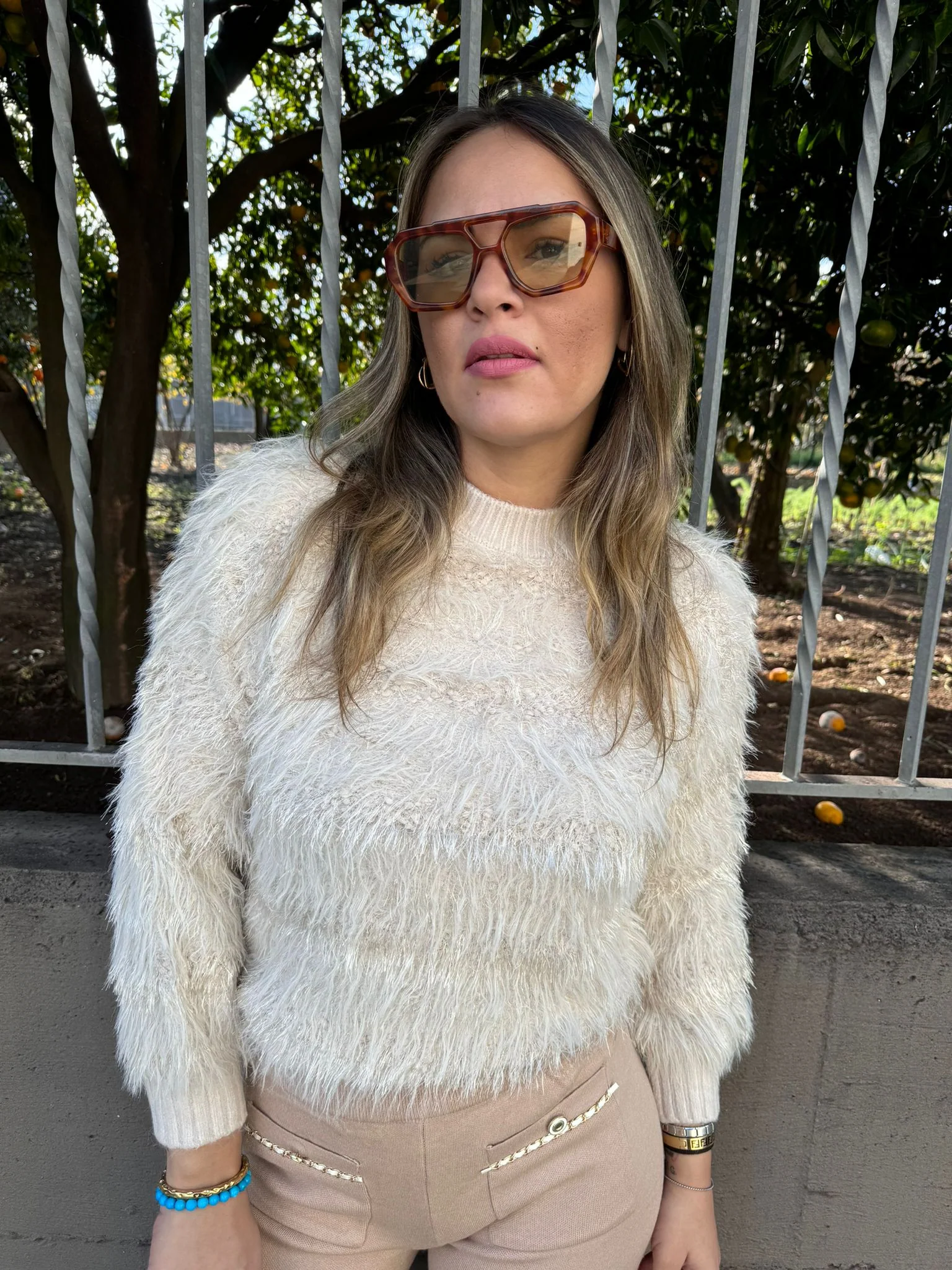 Maglione in pelo giro collo - immagine 2