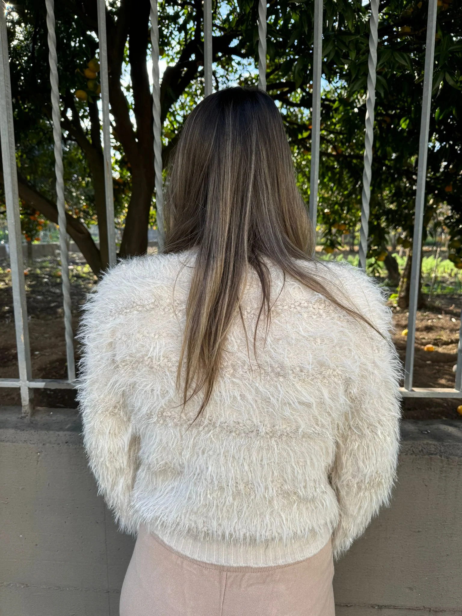 Maglione in pelo giro collo - immagine 4