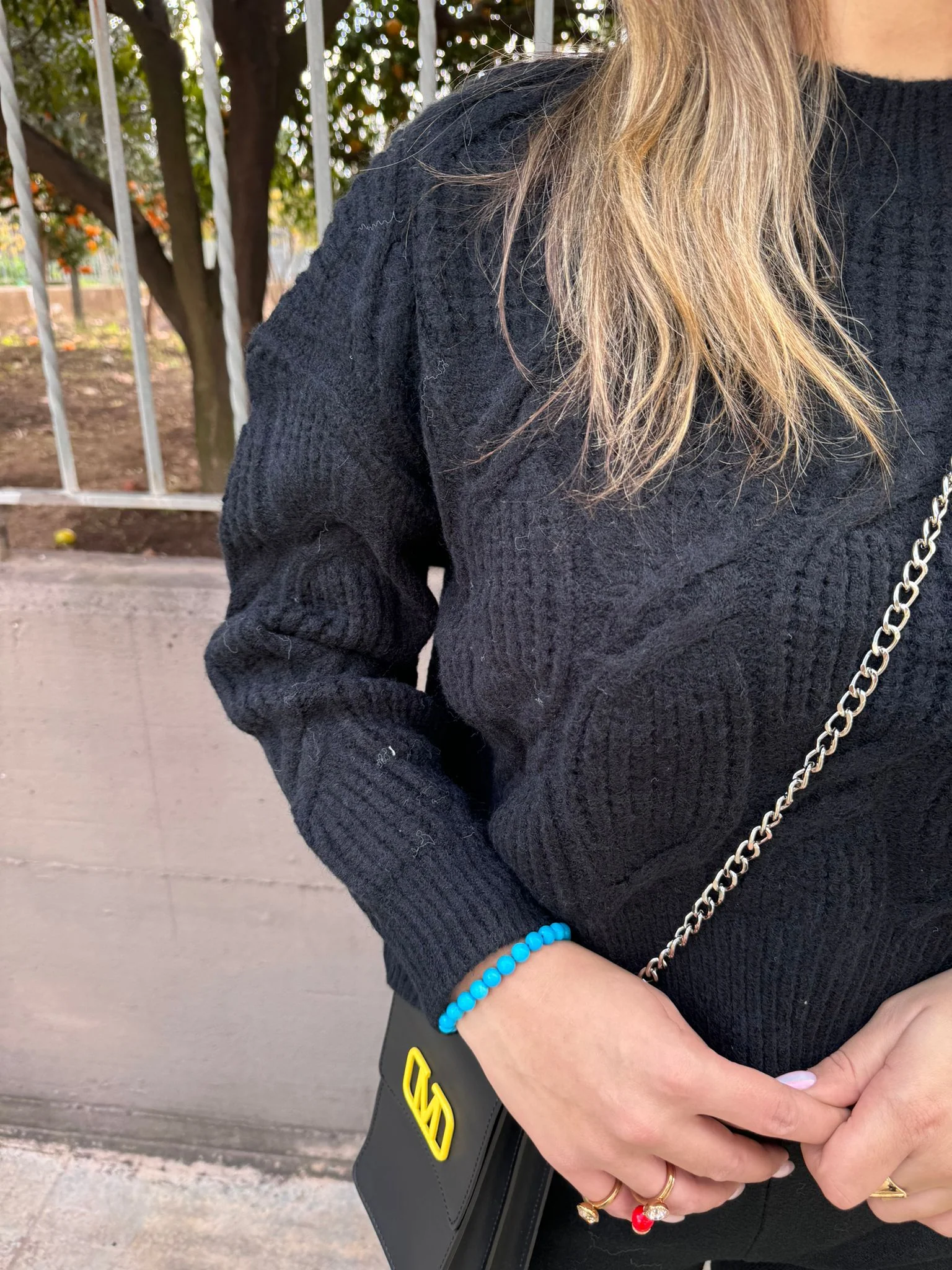 Maglione trama treccia tinta unita - immagine 6