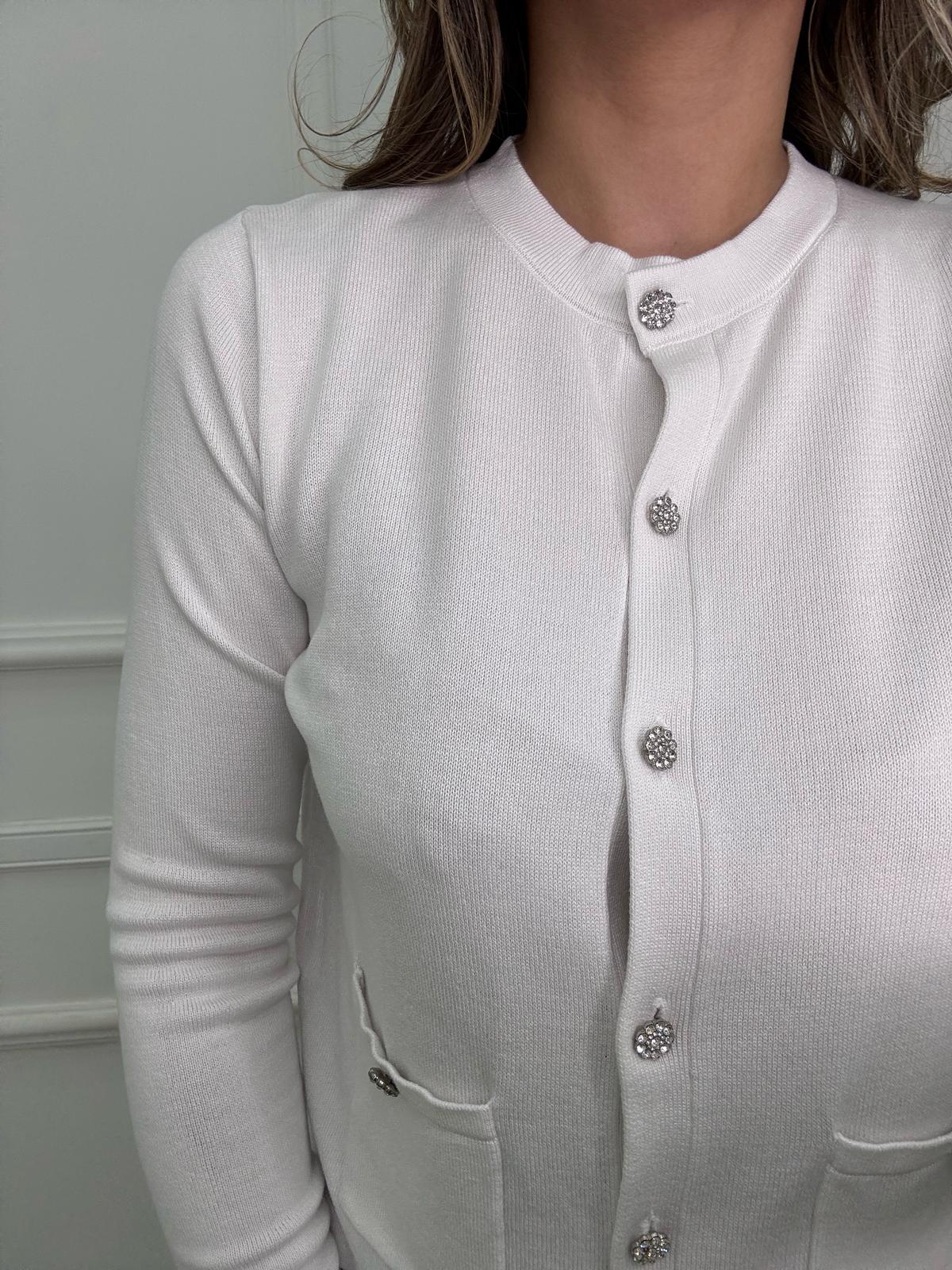 Cardigan in filo giro collo con bottoni gioiello - immagine 9