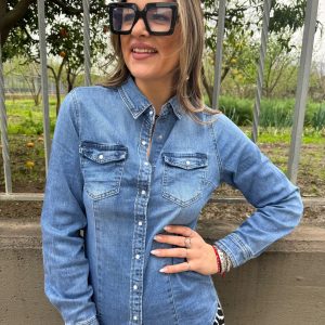 Camicia di jeans lavaggio scuro modello basic