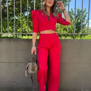 Tailleur 2 pezzi con giacca crop e maniche arricciate