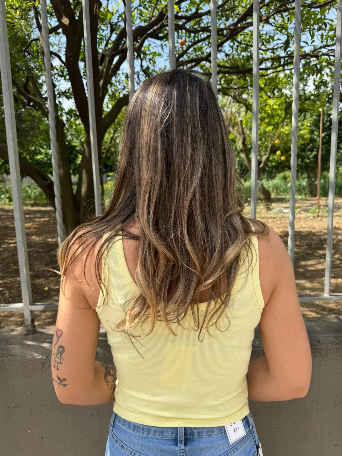 Top a costine con gancetti - immagine 4