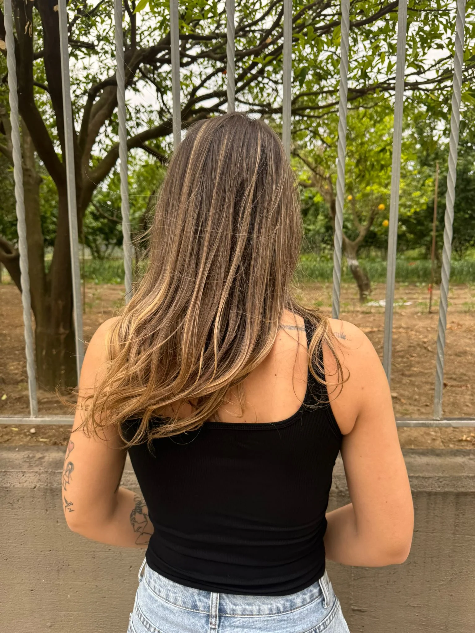 Top a costine con finta maglia sotto - immagine 4