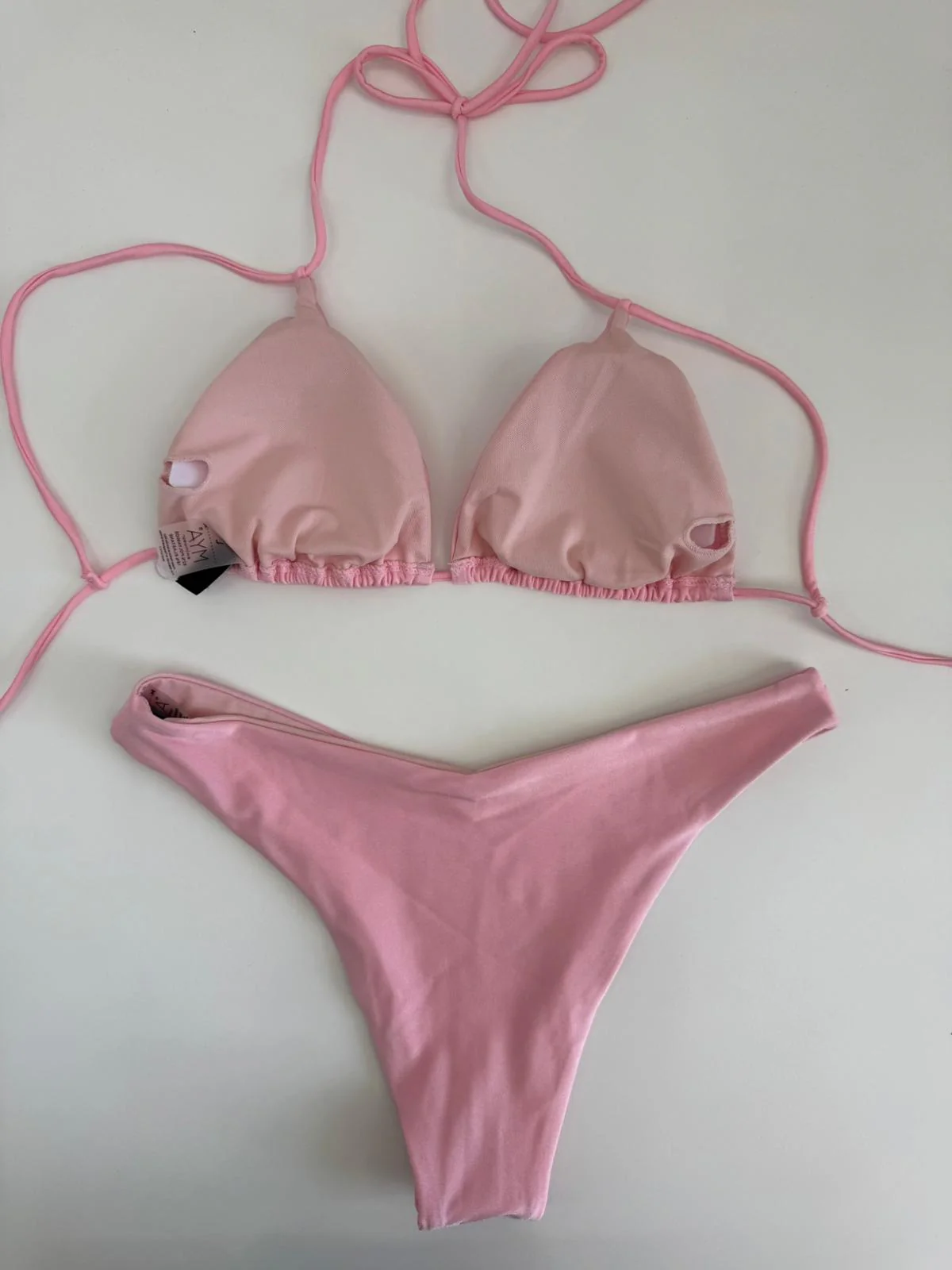 Costume 2 pezzi tinta unita con slip a V - immagine 6