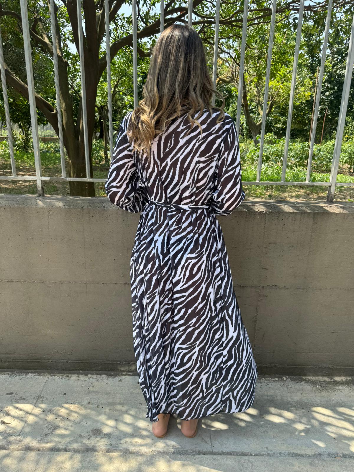 Costume 3 pezzi con kimono lungo animalier - immagine 3