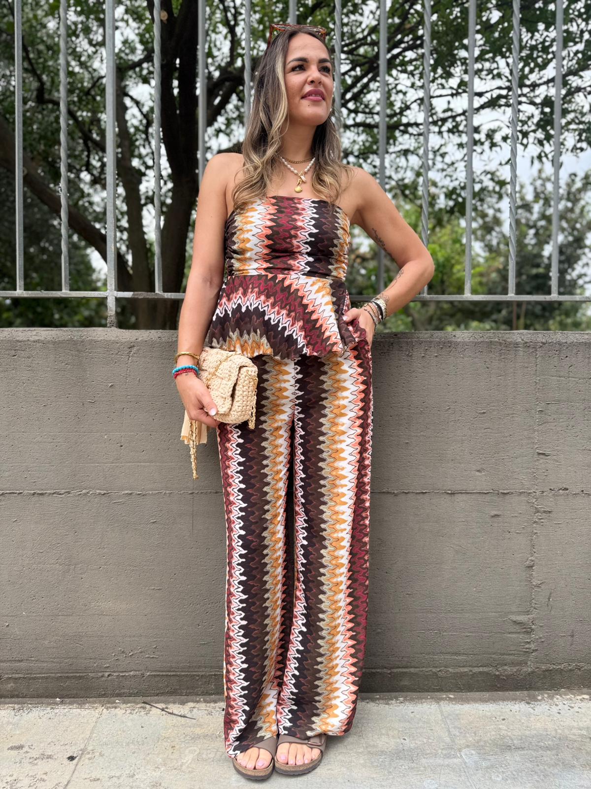 Coordinato 2 pezzi fantasia colorata con top a fascia - immagine 8